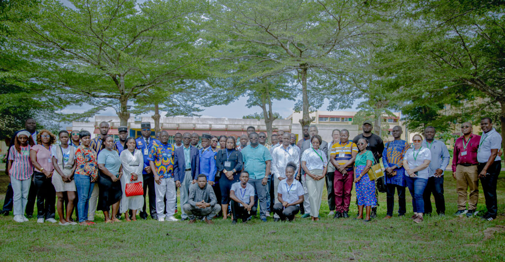 Participants du WOMA2025 - Franceville